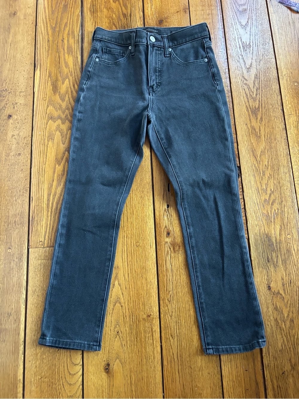 Banana Republic High Rise Slim Black Wash Jeans Women’s 25 Short